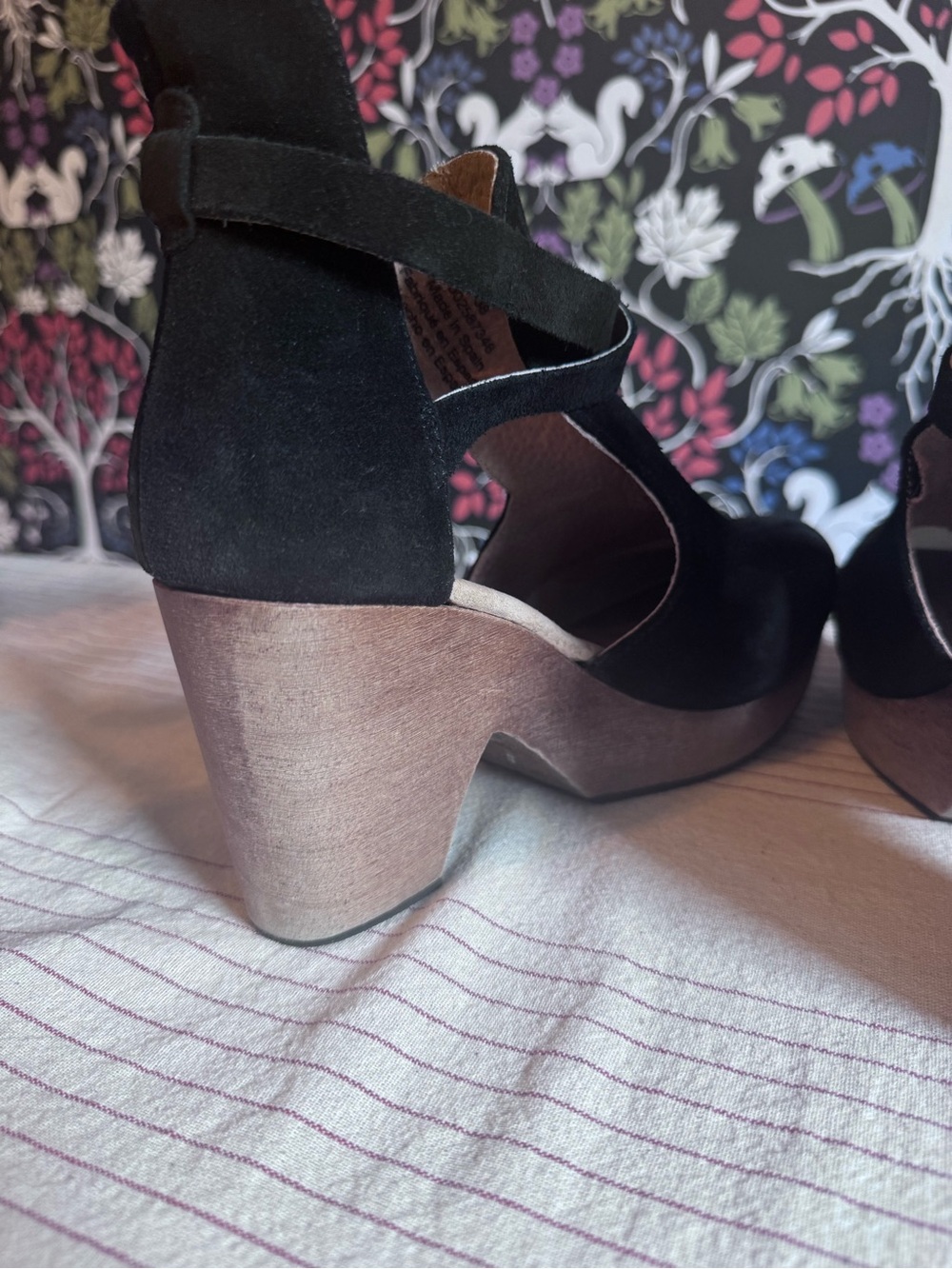 Free People - Cedar Leather Clog (black suede) - like new! size 8us/38eu - Picture 6 of 14
